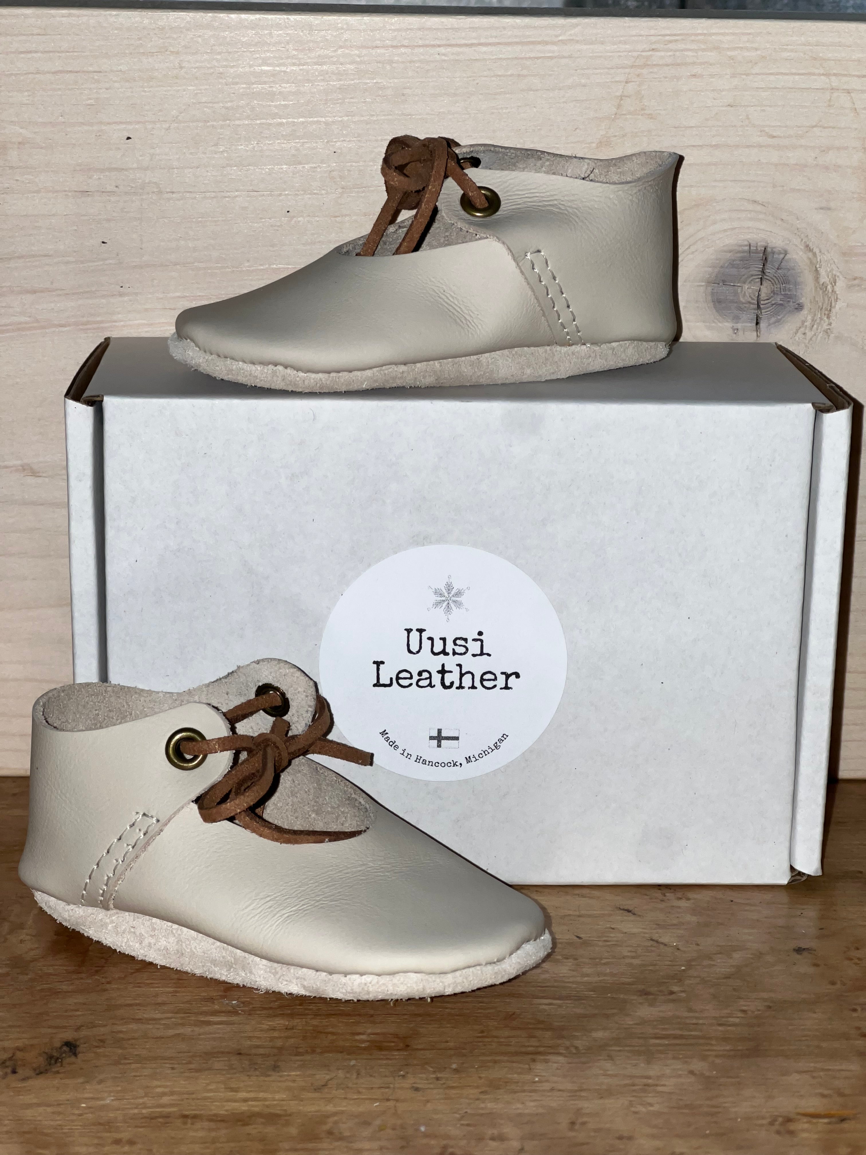 Natural Leather Baby Shoes Mary Jane Crib Shoe