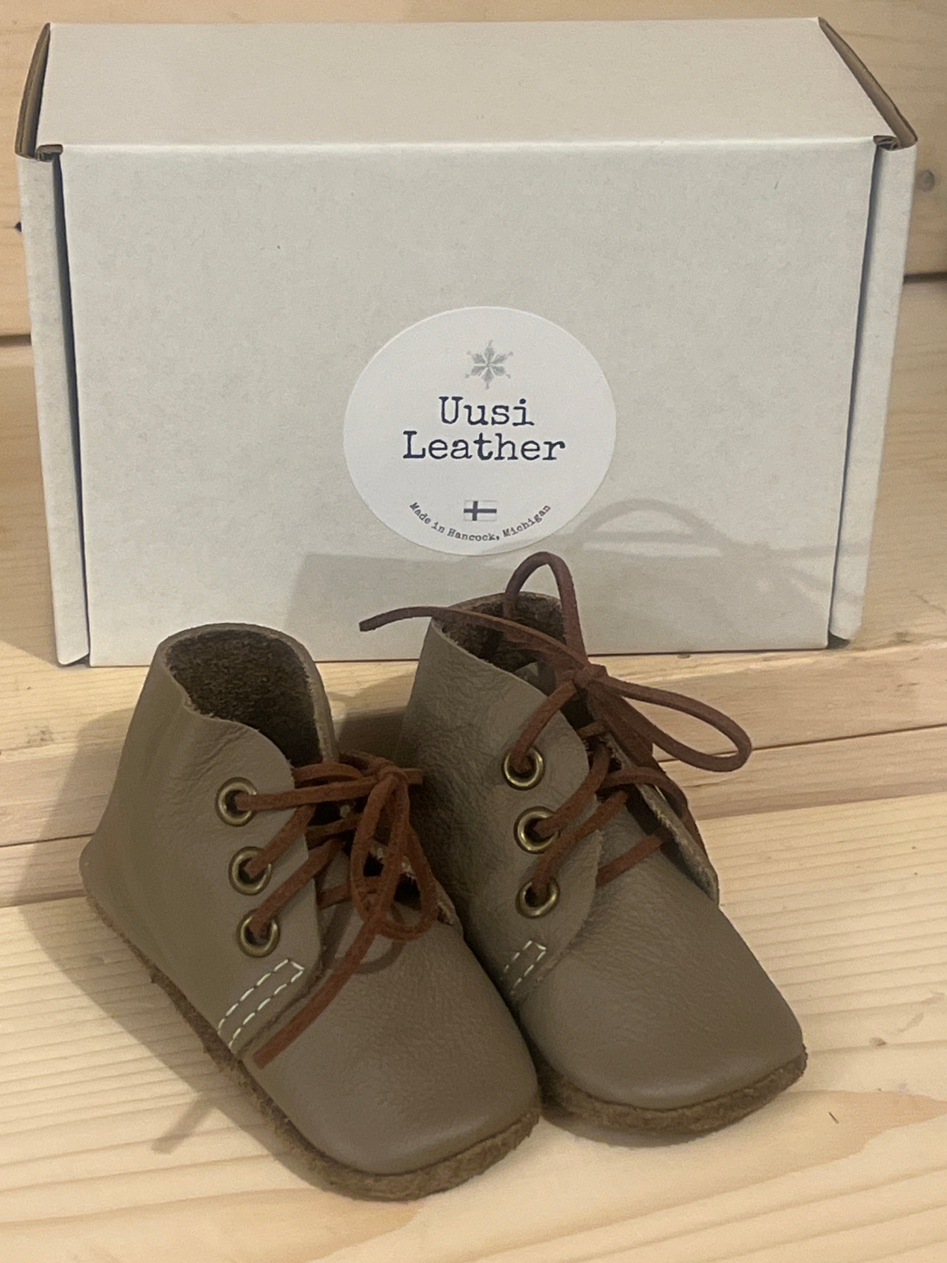 Natural Leather Baby Shoes Oxford Crib Booties