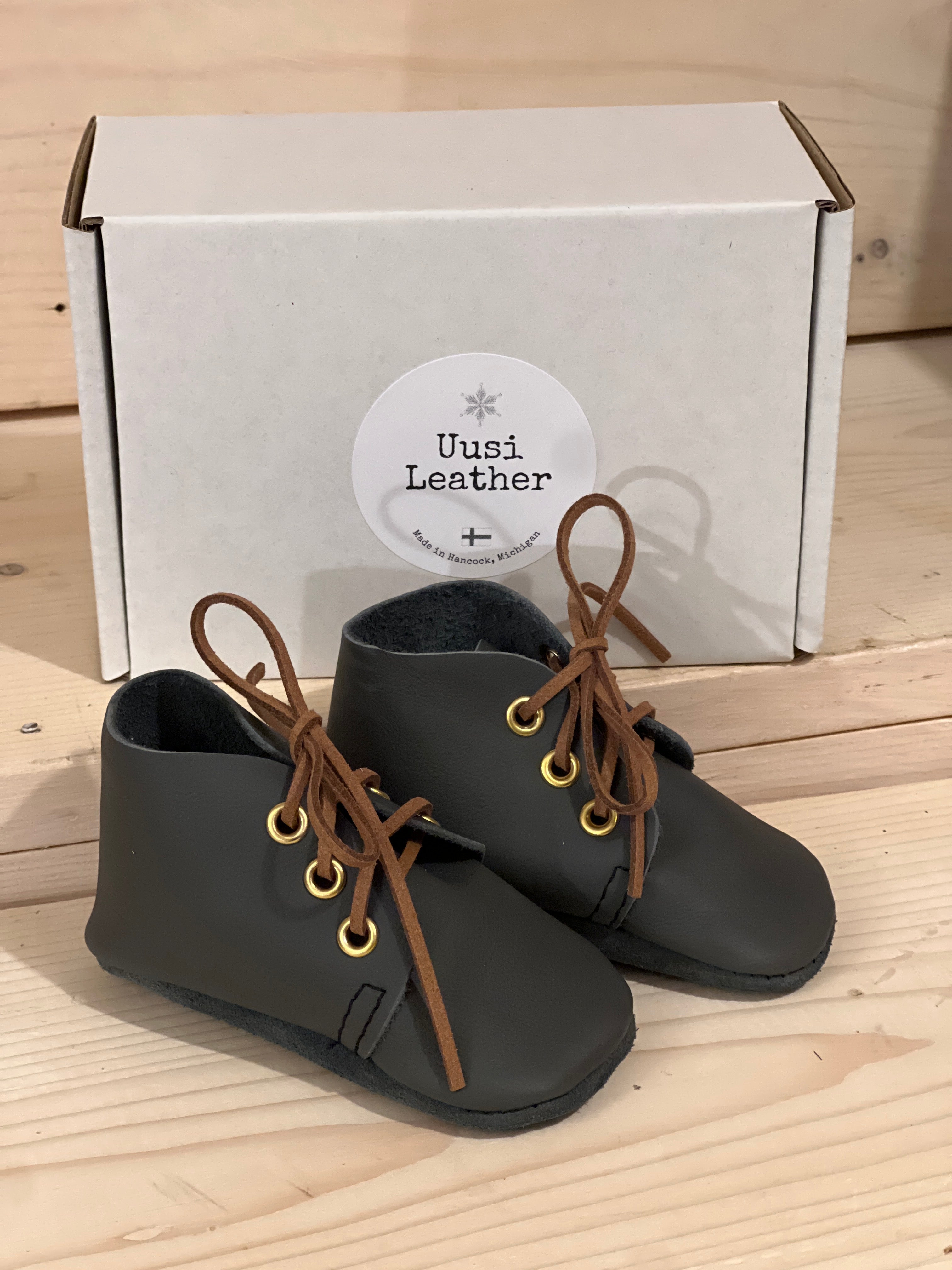 Natural Leather Baby Shoes Oxford Crib Booties