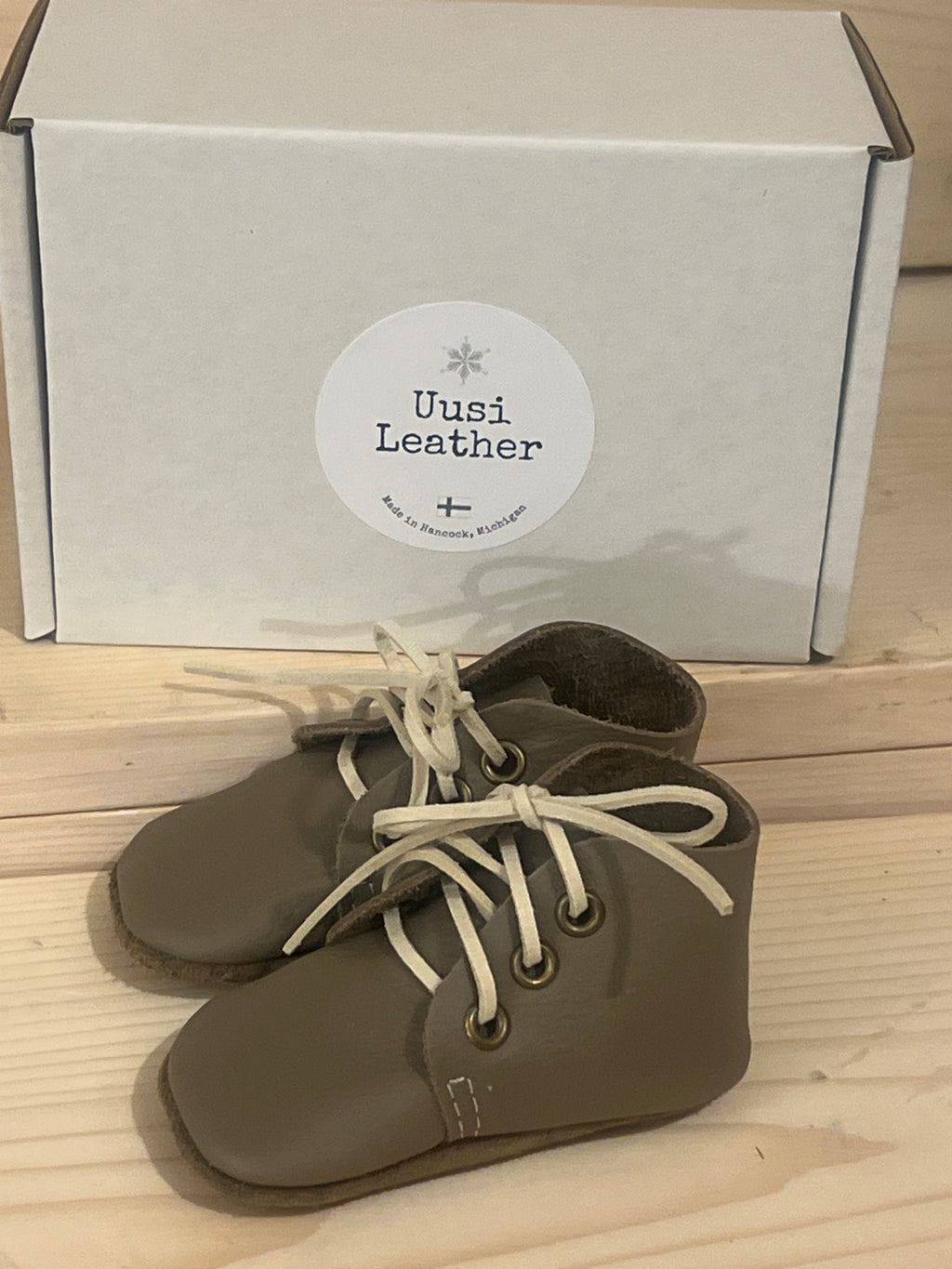 Natural Leather Baby Shoes Oxford Crib Booties